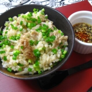 食欲そそるスタミナ豚ご飯♪